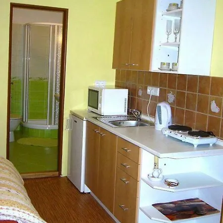 Pod Kopcem * Týnec